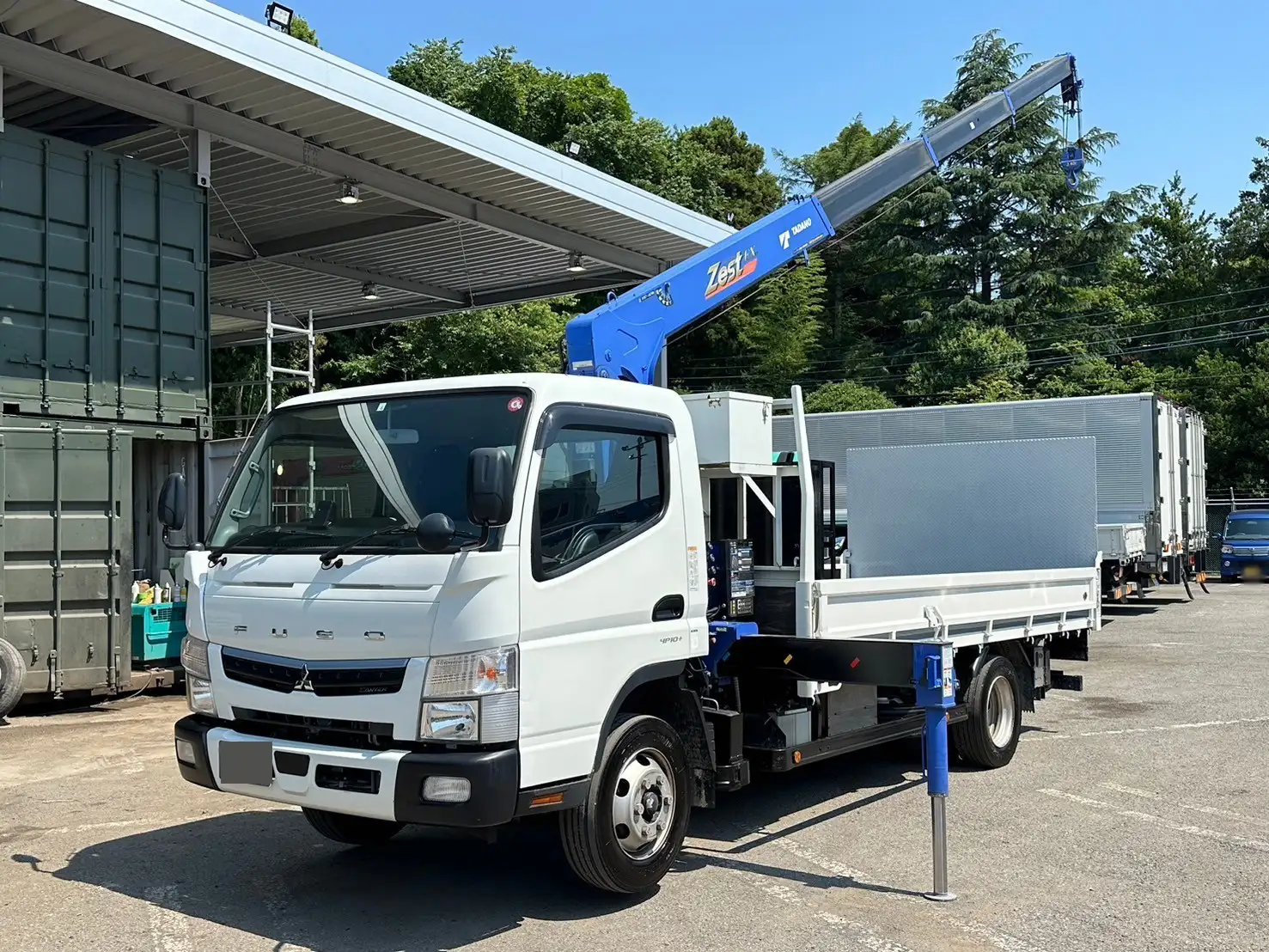 三菱 キャンター 小型 クレーン付 パワーゲート 床鉄板 の中古トラック【車両No.167697】