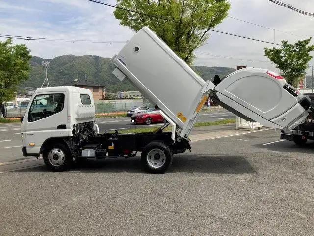 三菱 キャンター 小型 パッカー車 巻き込み式 回転ダンプ式の中古トラック画像8