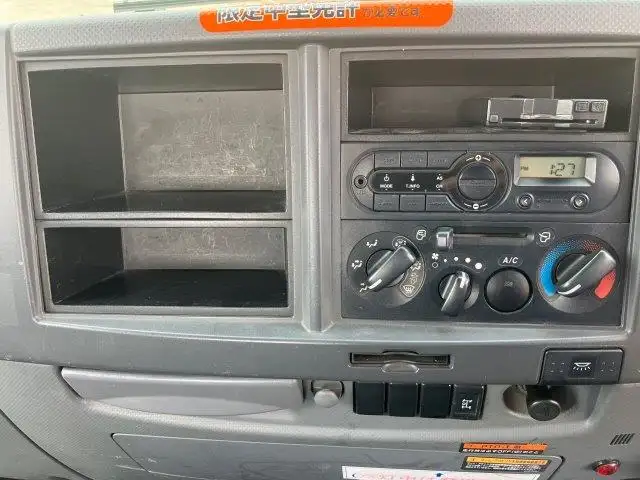 いすゞ フォワード 中型/増トン クレーン付 4段 ラジコンの中古トラック画像12
