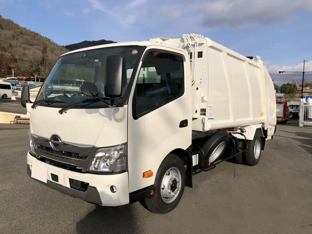 日野 デュトロ 小型 パッカー車 プレス式 2KG-XZU710Mの中古トラック画像1