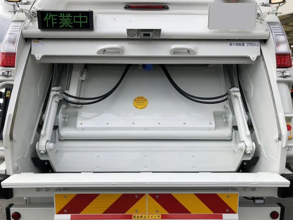 日野 デュトロ 小型 パッカー車 プレス式 2KG-XZU700Xの中古トラック画像6