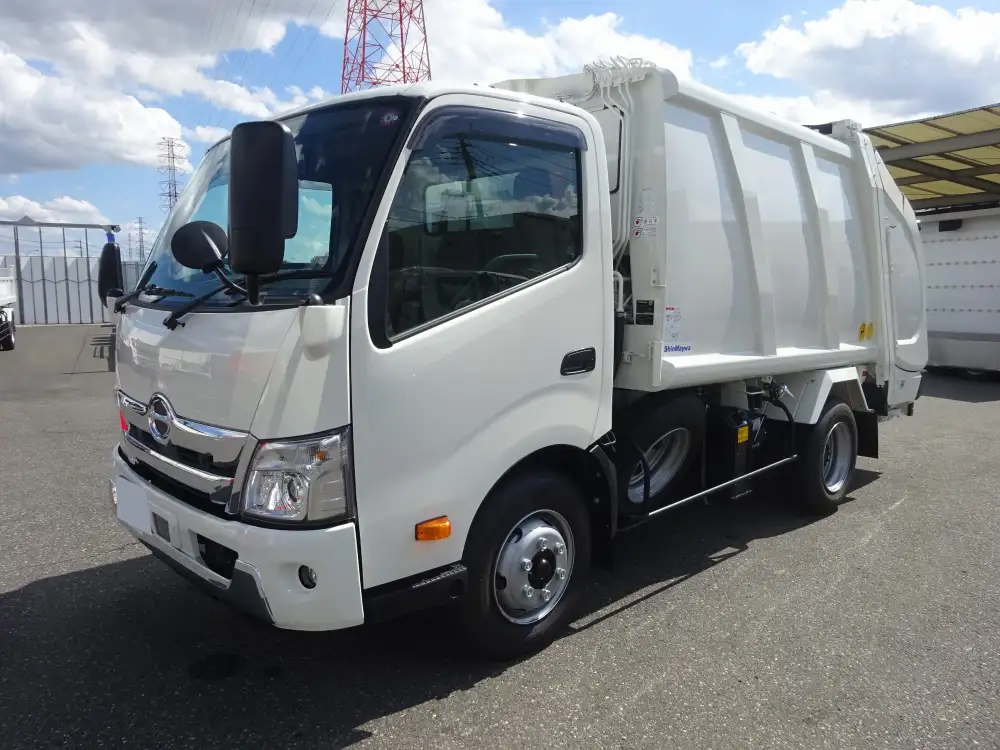 日野 デュトロ 小型 パッカー車 プレス式 2KG-XZU700Xの中古トラック画像1