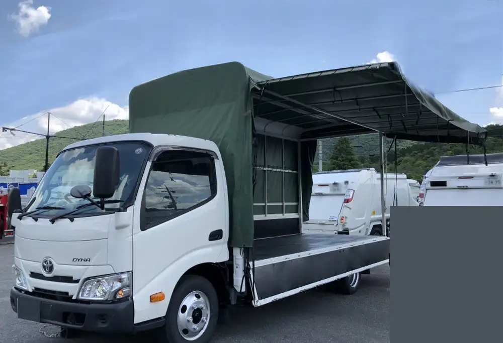 トヨタ ダイナ 小型 平ボディ 幌 2RG-XZU655の中古トラック画像1