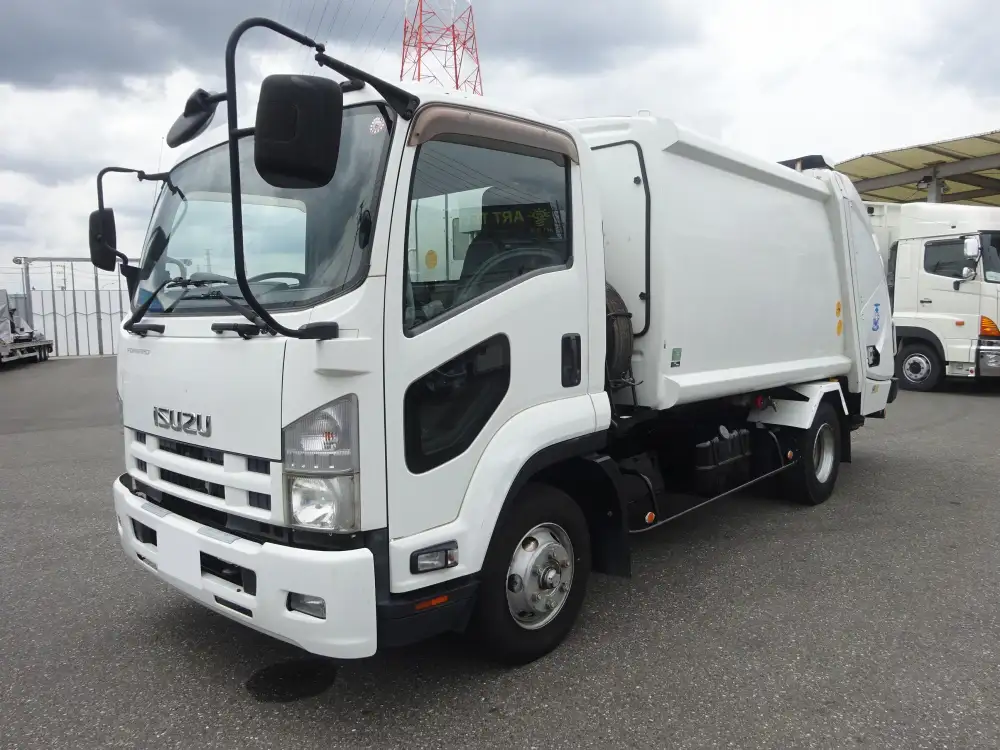 いすゞ フォワード 中型/増トン パッカー車 プレス式 SKG-FRR90S2の中古トラック画像1