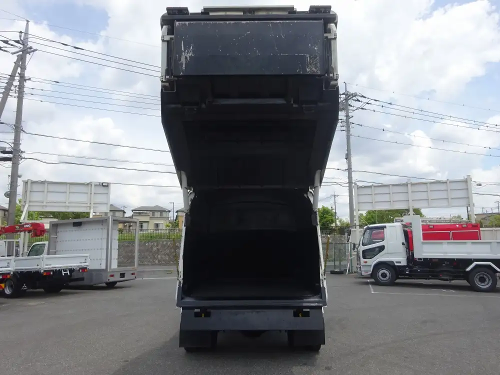 いすゞ フォワード 中型/増トン パッカー車 プレス式 SKG-FRR90S2の中古トラック画像6