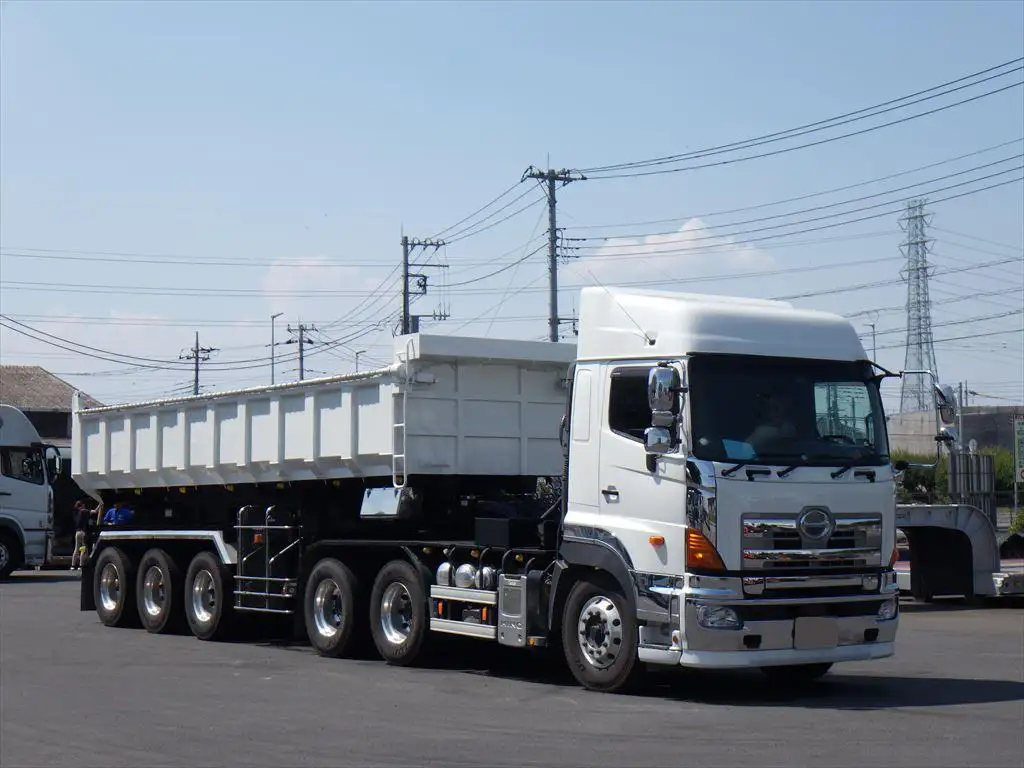 日野 プロフィア 大型 トラクター ハイルーフ 2デフの中古トラック画像2