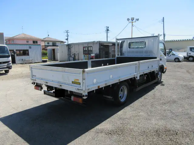 日野 デュトロ 小型 平ボディ BKG-XZU454M H22の中古トラック画像3