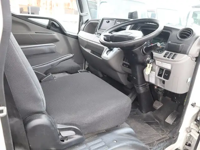 三菱 キャンター 小型 平ボディ TPG-FBA00 H31/R1の中古トラック画像12