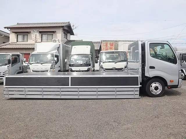 トヨタ トヨエース 小型 平ボディ 床鉄板 2KG-XZU722の中古トラック画像7