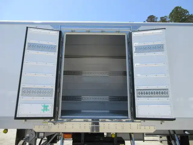 国内・その他 国産車その他 トレーラー/その他 トレーラー 3軸 エアサスの中古トラック画像7