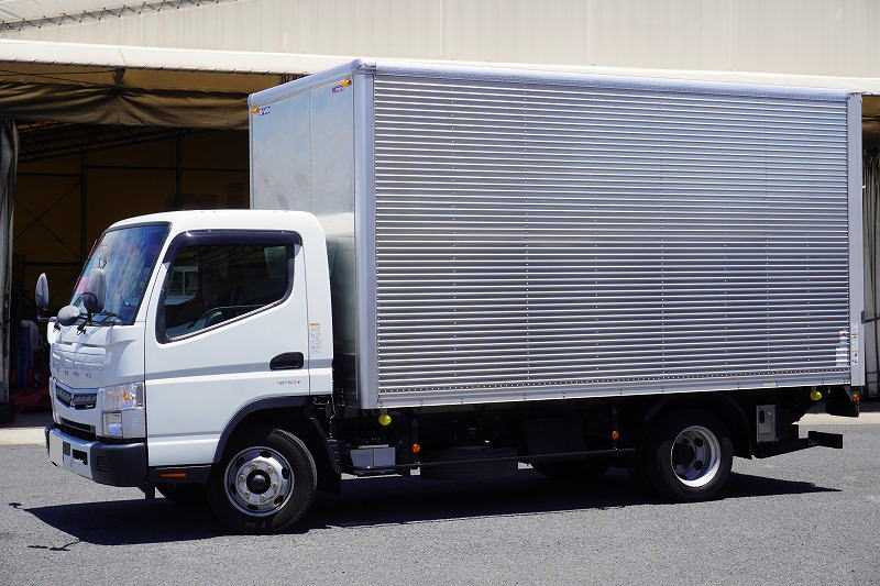いすゞ フォワード 中型/増トン 平ボディ 2RG-FRR90S2 H30 の中古トラック【車両No.161266】