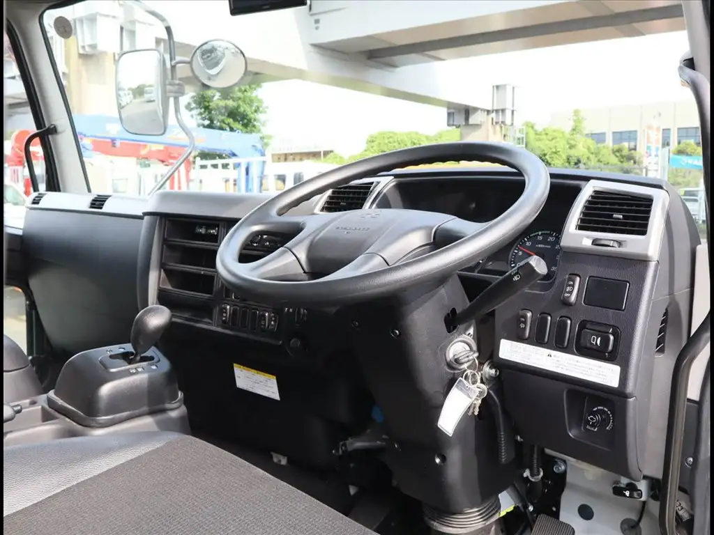 三菱 ファイター 中型/増トン ウイング ベッド 2KG-FK61Fの中古トラック画像13