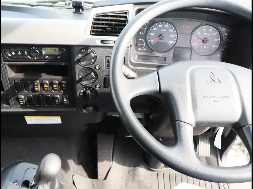 三菱 ファイター 中型/増トン ウイング ベッド 2KG-FK61Fの中古トラック画像14