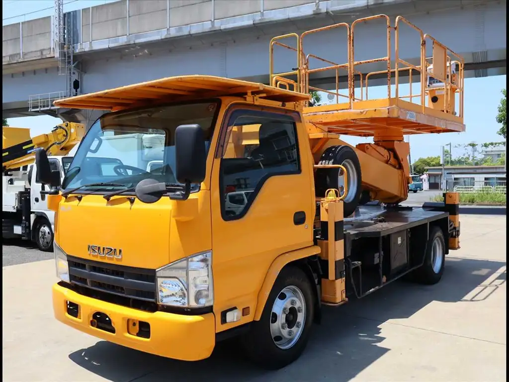 いすゞ エルフ 小型 高所・建柱車 高所作業車 SKG-NKR85YN の