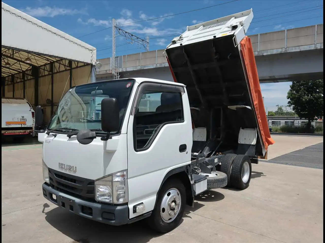いすゞ エルフ 小型 ダンプ 強化 コボレーン の中古トラック【車両No.167838】