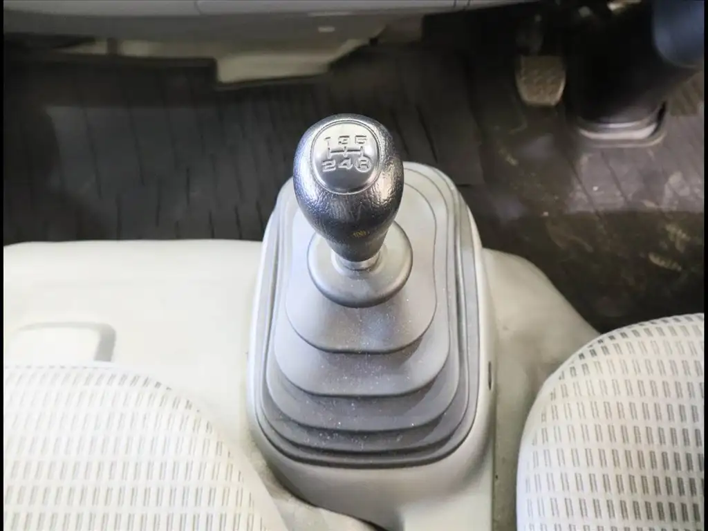 トヨタ ダイナ 小型 冷凍冷蔵 中温 床ステンの中古トラック画像13