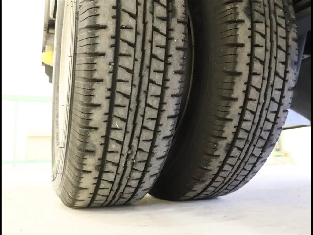 トヨタ ダイナ 小型 冷凍冷蔵 中温 床ステンの中古トラック画像20