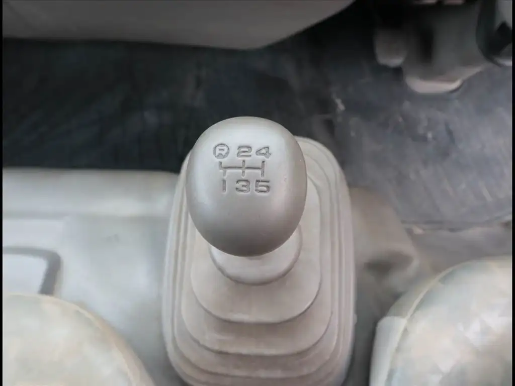 日野 デュトロ 小型 クレーン付 4段 ラジコンの中古トラック画像13