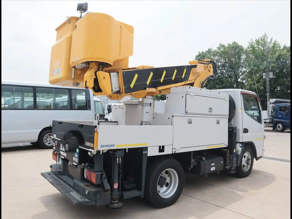 三菱 キャンター 小型 高所・建柱車 高所作業車 電工仕様の中古トラック画像3