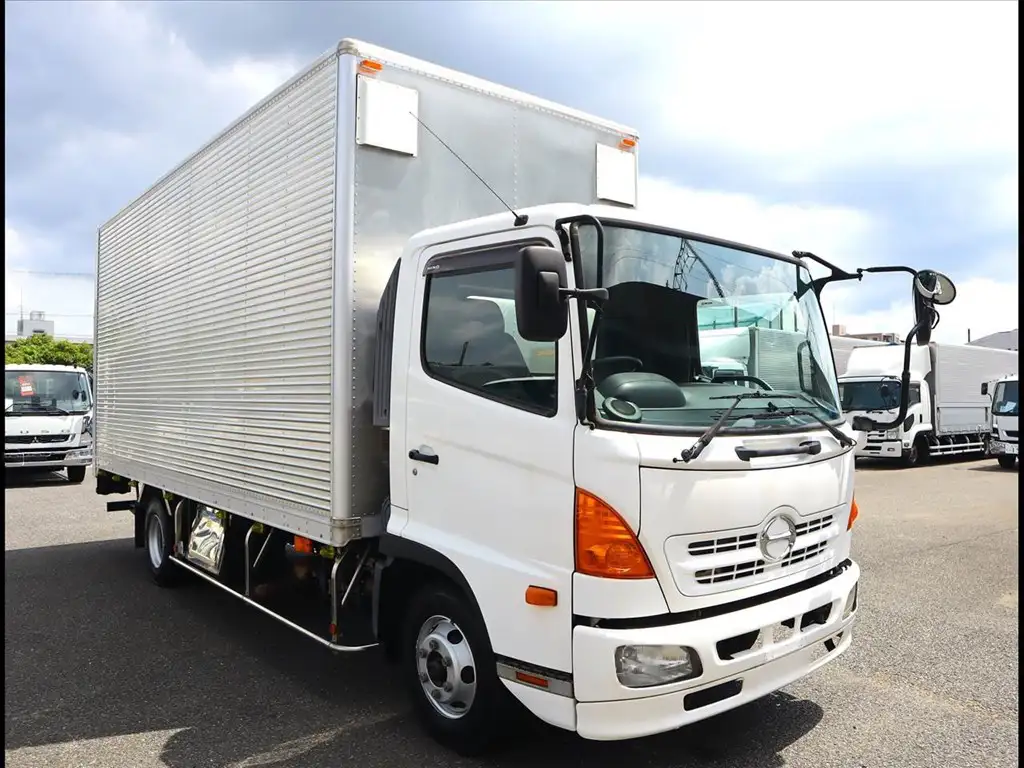 日野 レンジャー 中型/増トン アルミバン パワーゲート BKG-FC7JJYAの中古トラック画像2