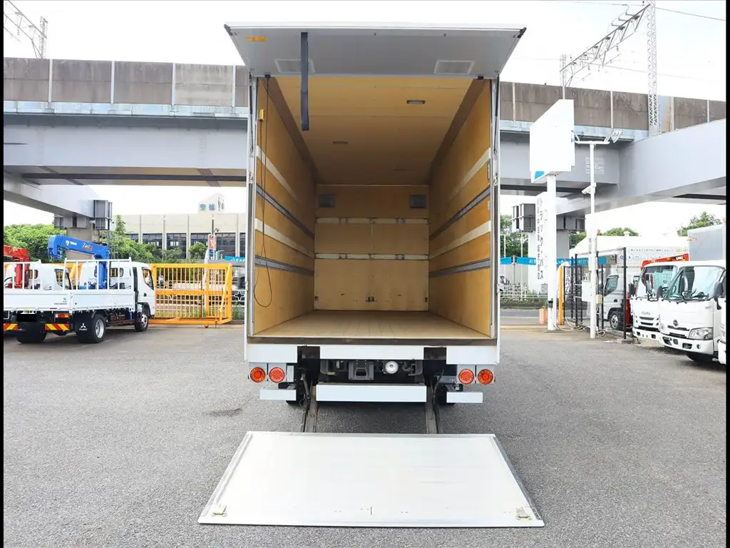 日野 レンジャー 中型/増トン アルミバン パワーゲート BKG-FC7JJYAの中古トラック画像5