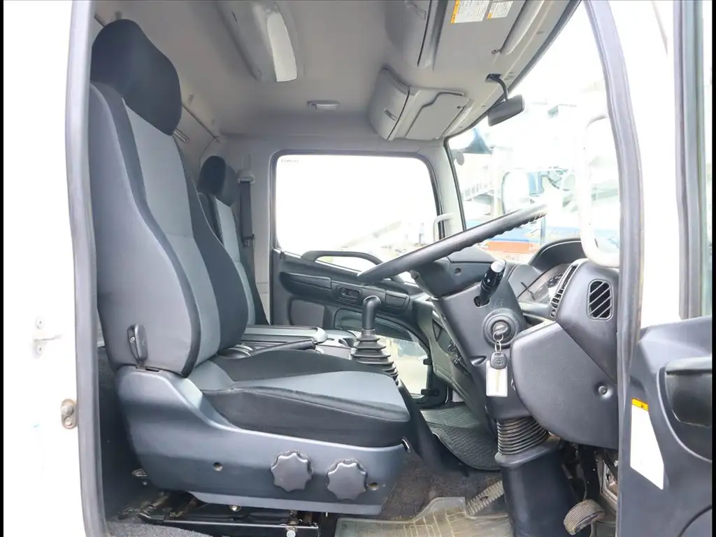 日野 レンジャー 中型/増トン アルミバン パワーゲート BKG-FC7JJYAの中古トラック画像12