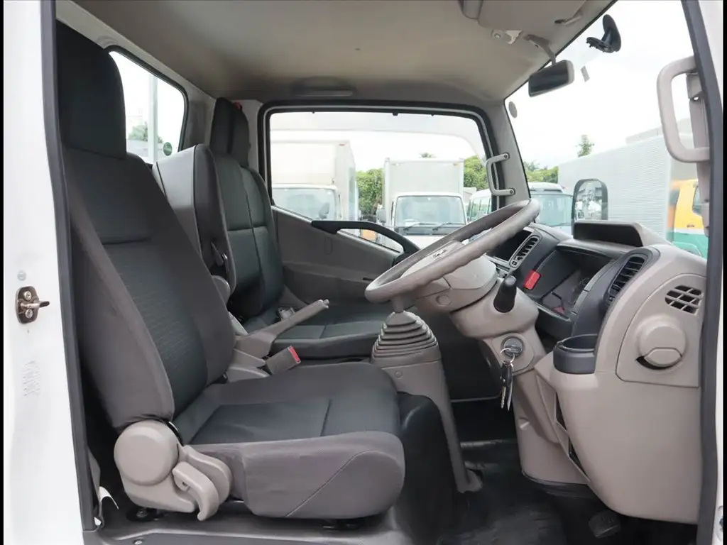 日産 アトラス 小型 平ボディ CBF-SQ2F24 H28の中古トラック画像9