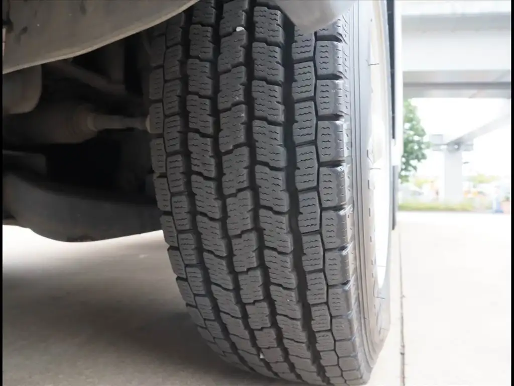 日産 アトラス 小型 平ボディ CBF-SQ2F24 H28の中古トラック画像19