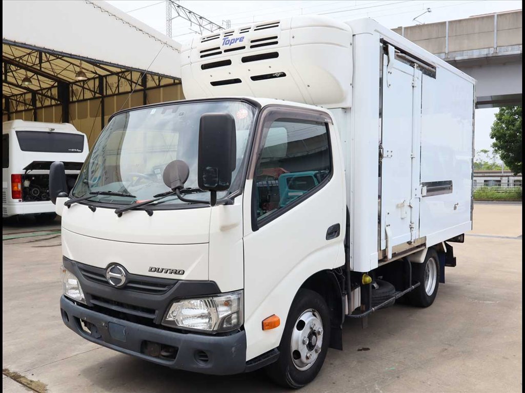 日野 デュトロ 小型 冷凍冷蔵 10尺 TPG-XZC605M