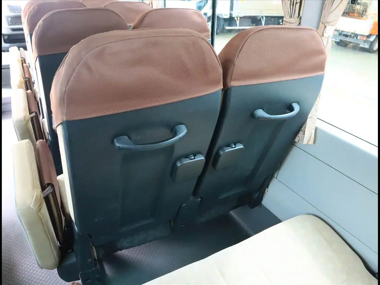 日野 リエッセ 小型 バス マイクロバス 2DG-XZB70Mの中古トラック画像14