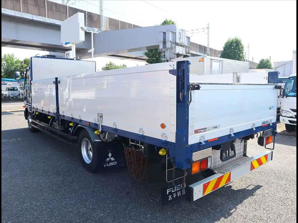三菱 ファイター 中型/増トン 平ボディ アルミブロック エアサスの中古トラック画像4