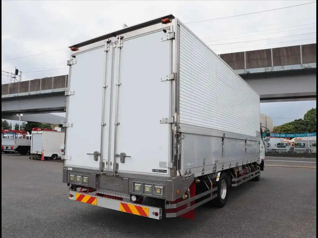 三菱 ファイター 中型/増トン ウイング TKG-FK61F H25の中古トラック画像3