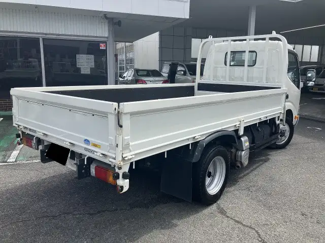 トヨタ ダイナ 小型 平ボディ TKG-XZU685 H27の中古トラック画像2