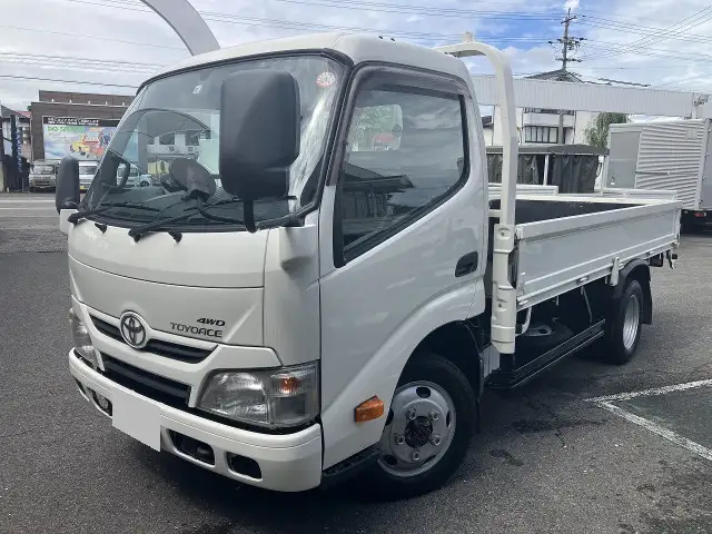 トヨタ ダイナ 小型 平ボディ TKG-XZU685 H27の中古トラック画像1