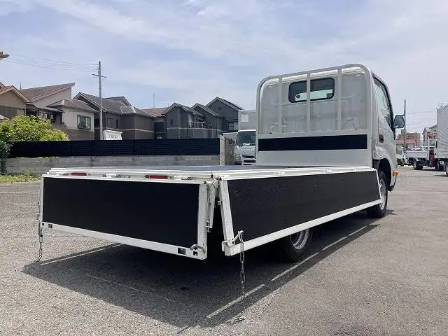 トヨタ ダイナ 小型 平ボディ QDF-KDY231 H27の中古トラック画像4