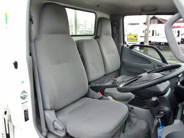 トヨタ ダイナ 小型 平ボディ QDF-KDY221 H31/R1の中古トラック画像6
