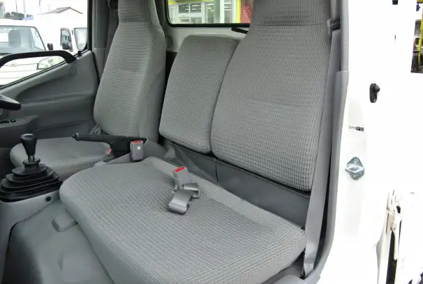 トヨタ ダイナ 小型 平ボディ QDF-KDY221 H31/R1の中古トラック画像7