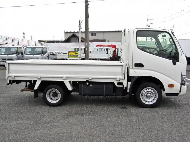 トヨタ ダイナ 小型 平ボディ QDF-KDY221 H31/R1の中古トラック画像2