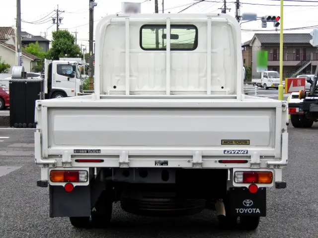 トヨタ ダイナ 小型 平ボディ QDF-KDY221 H31/R1の中古トラック画像3
