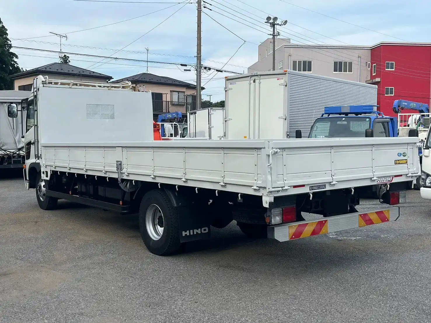 日野 レンジャー 中型/増トン 平ボディ 2KG-FC2ABA H30の中古トラック画像5