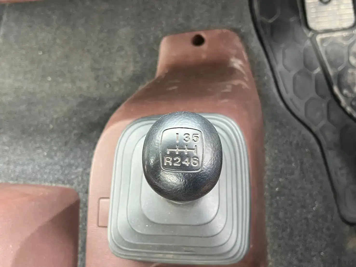 日野 レンジャー 中型/増トン 平ボディ 2KG-FC2ABA H30の中古トラック画像15