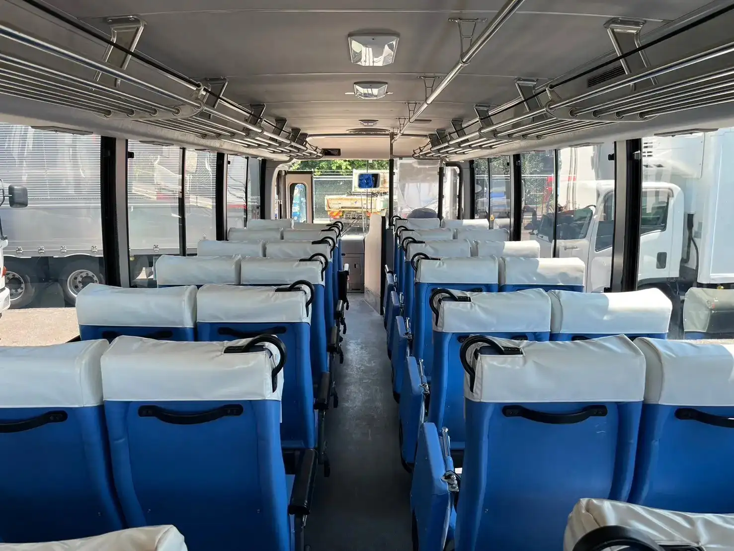 いすゞ ガーラミオ 中型/増トン バス 観光バス BDG-RR7JJBJの中古トラック画像15