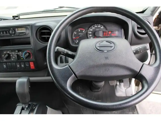 日野 デュトロ 小型 平ボディ  H30の中古トラック画像9