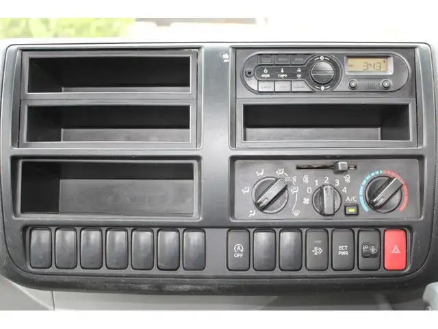 日野 デュトロ 小型 平ボディ  H30の中古トラック画像12