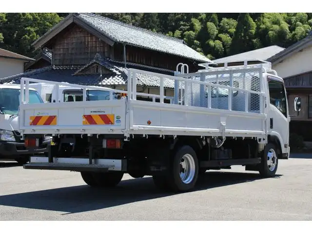 いすゞ エルフ 小型 平ボディ 床鉄板 の中古トラック画像2
