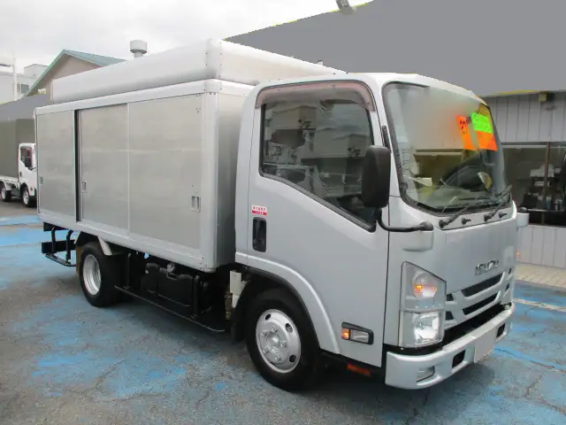 いすゞ エルフ 小型 アルミバン ボトルカー サイドドアの中古トラック画像2