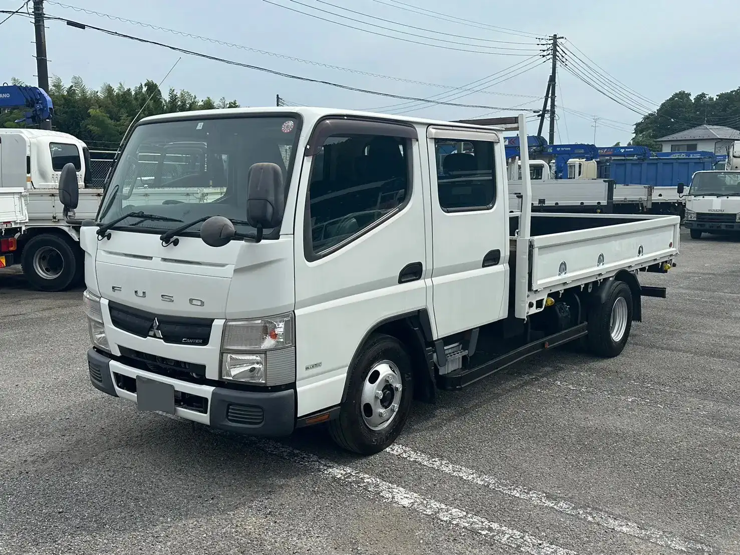 三菱 キャンター 小型 平ボディ Wキャブ TKG-FEA20の中古トラック画像1