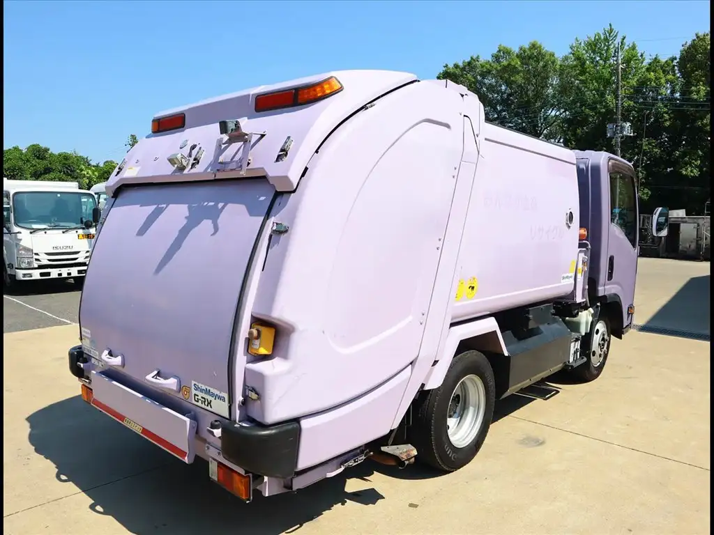 いすゞ エルフ 小型 パッカー車 巻き込み式 回転ダンプ式の中古トラック画像3