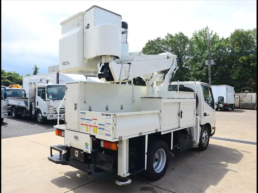 日野 デュトロ 小型 高所・建柱車 高所作業車 電工仕様の中古トラック画像3