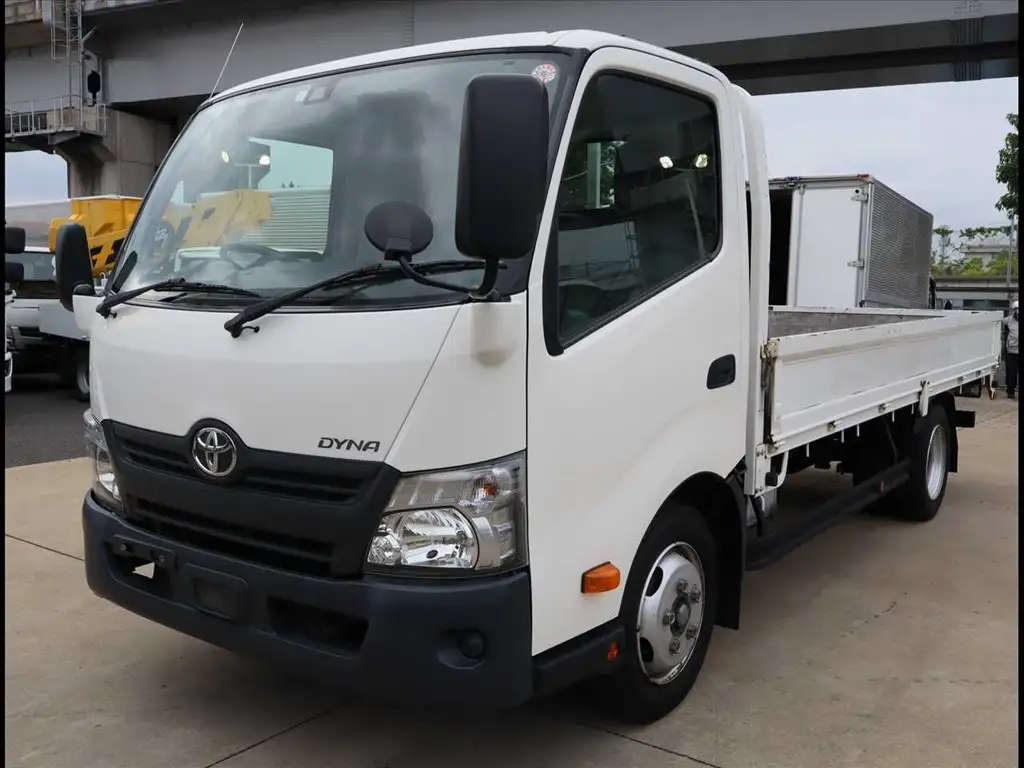 トヨタ ダイナ 小型 平ボディ TPG-XZC710 H29の中古トラック画像1